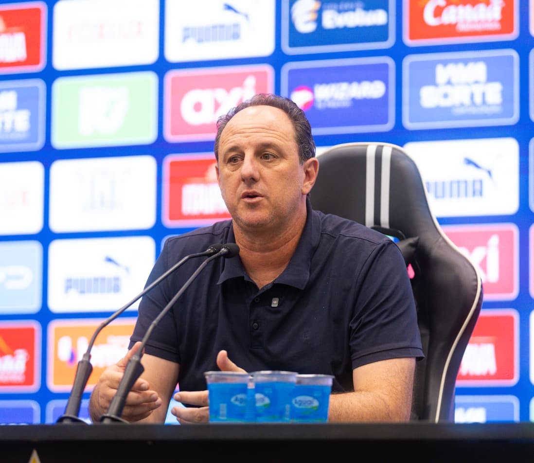 Ceni elogia jogo do Bahia e lamenta empate contra o Atlético-MG: "Acreditar mais na gente"