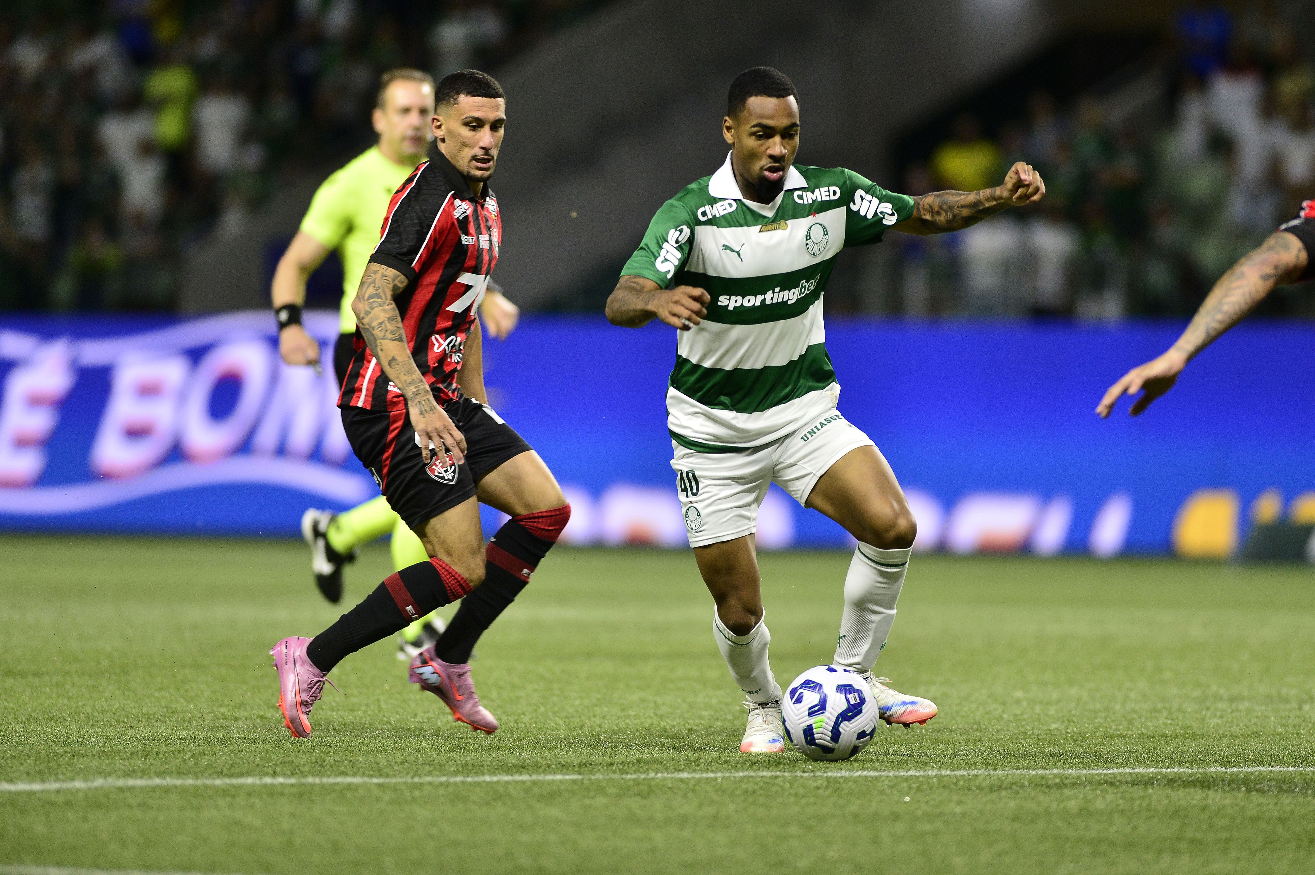 Sem criatividade nas soluções, Palmeiras vê Flamengo se distanciar na briga pelo título