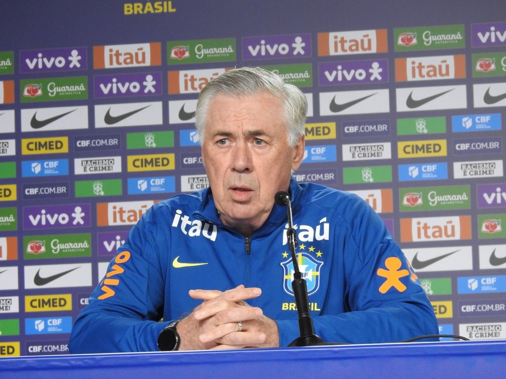 Carlo Ancelotti, técnico da seleção brasileira, em entrevista coletiva — Foto: Bruno Cassucci