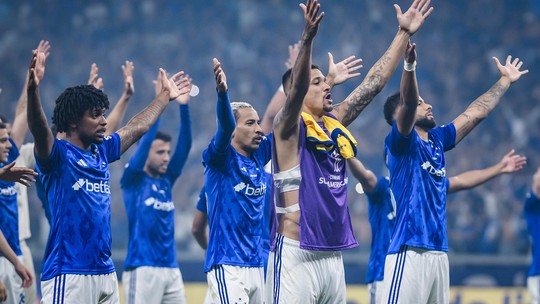 Análise: Cruzeiro tem susto desnecessário, espanta fantasma e se coloca na briga pela Sul-Americana