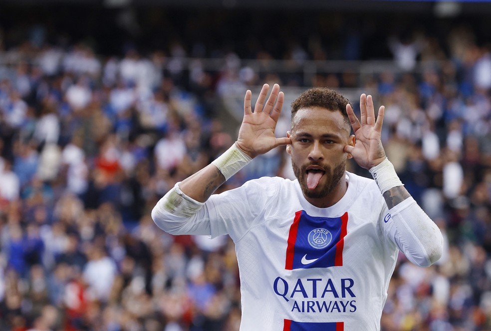 Neymar comemora gol do PSG sobre o Brest — Foto: REUTERS