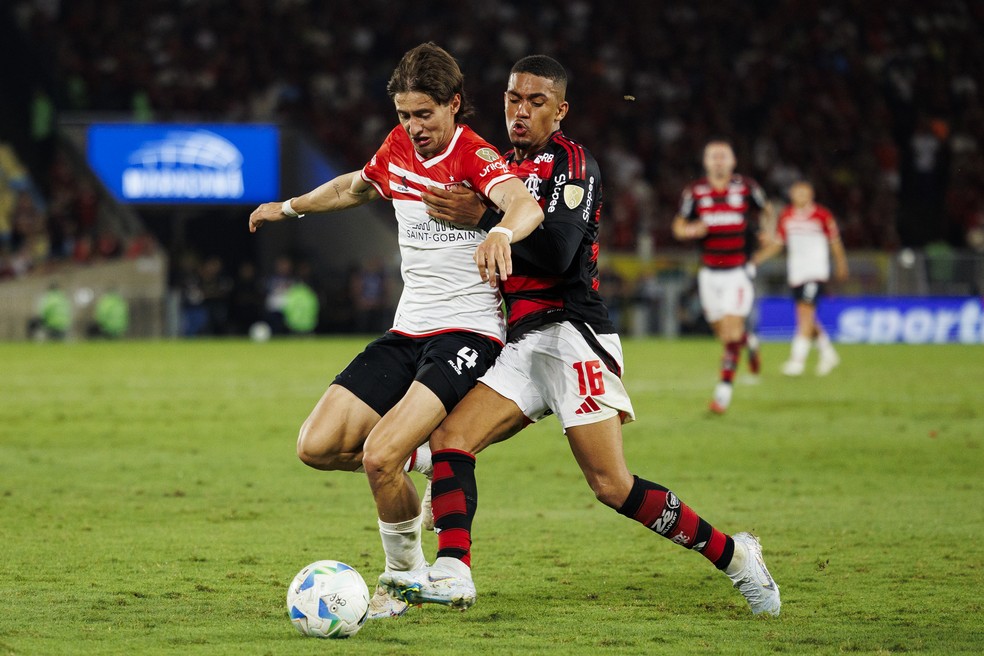 Róman Gómez em Flamengo x Estudiantes — Foto: Eurasia Sport Images / Getty Images