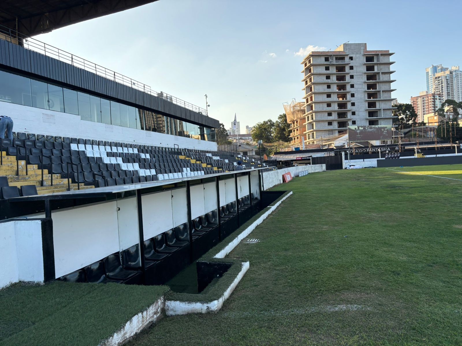 Operário rejeita oferta, banca mando e recebe Fluminense em Ponta Grossa para 10 mil pessoas; conheça o estádio | Ge