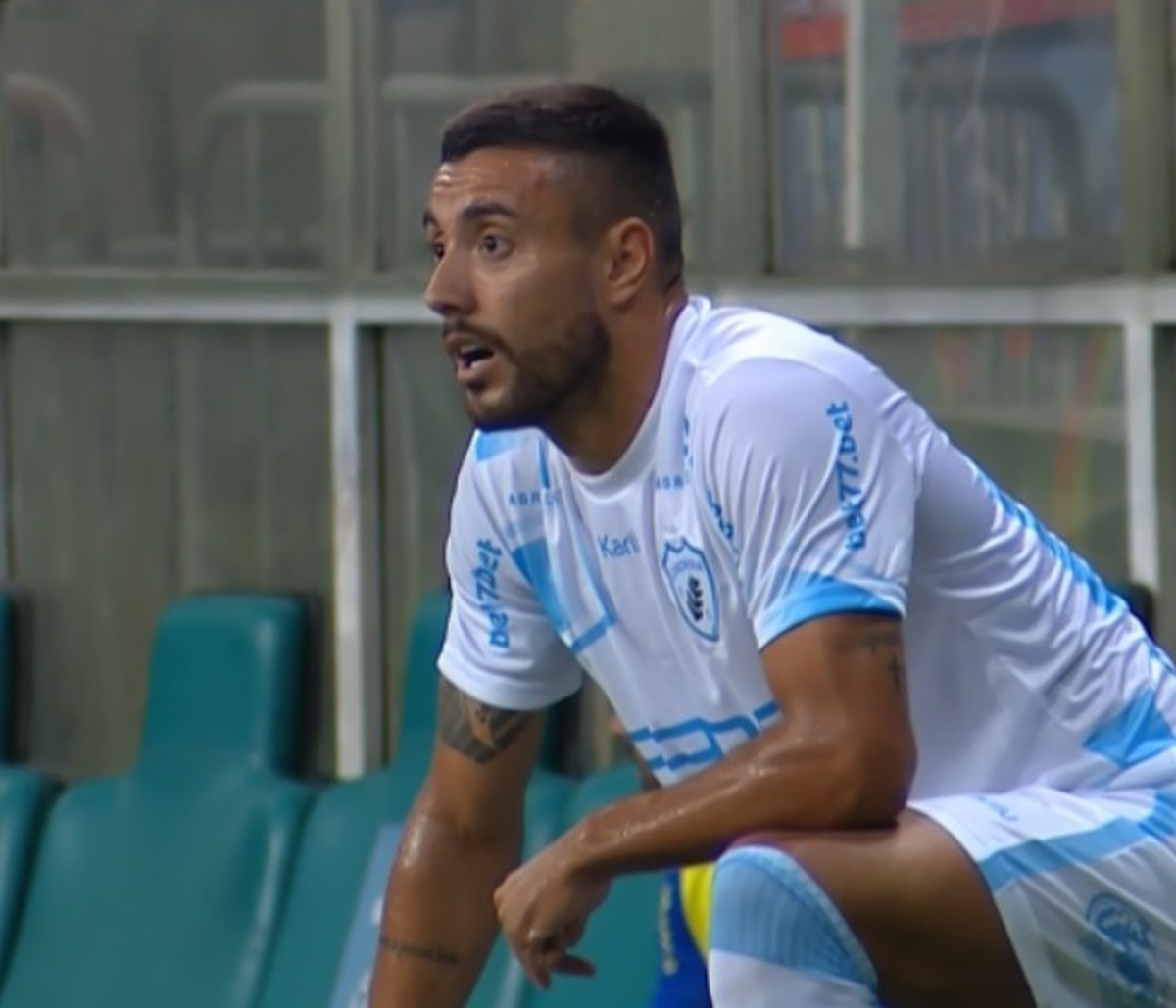 Alan Ruschel lamenta jejum do Londrina e mira confrontos diretos ...