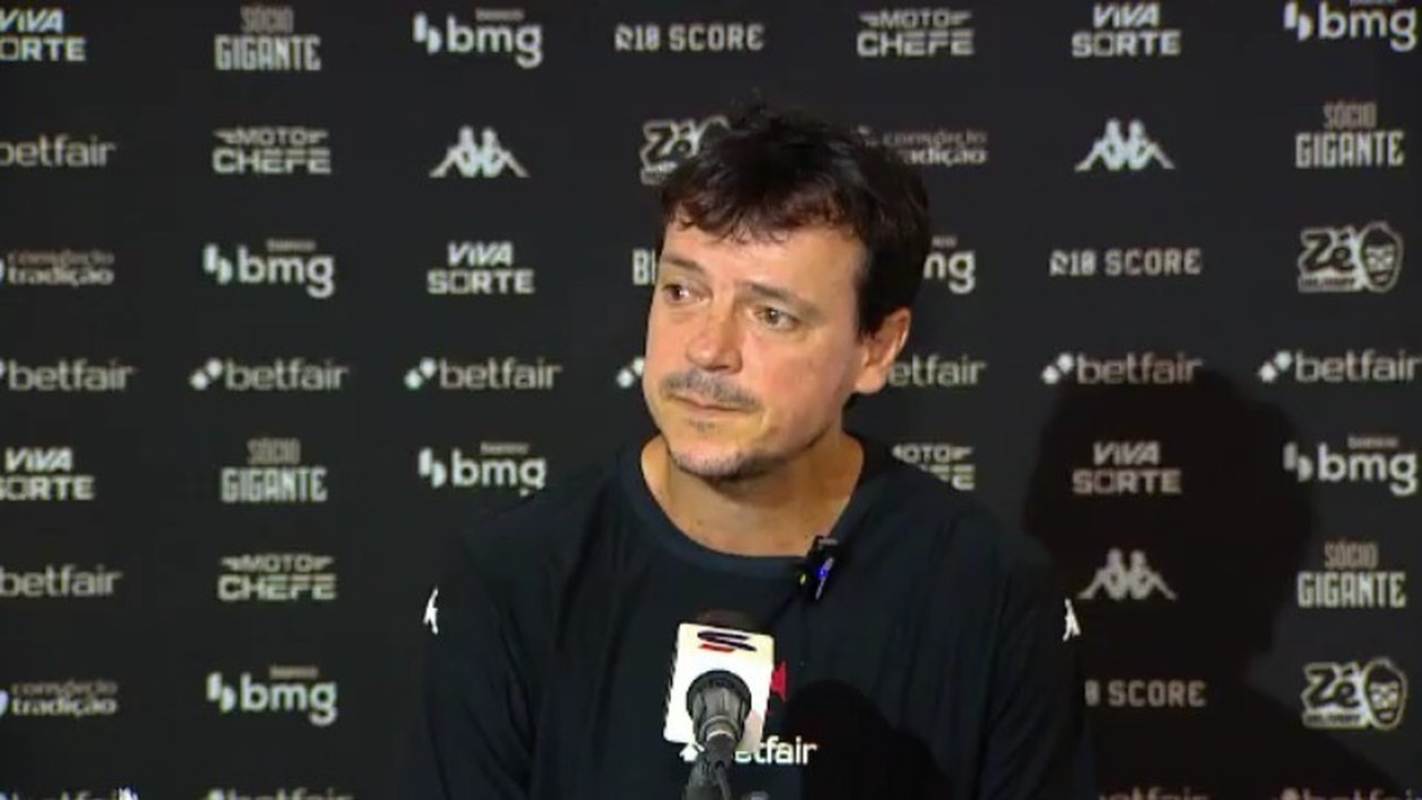 Diniz descarta racha com elenco e admite luta do Vasco contra rebaixamento: 