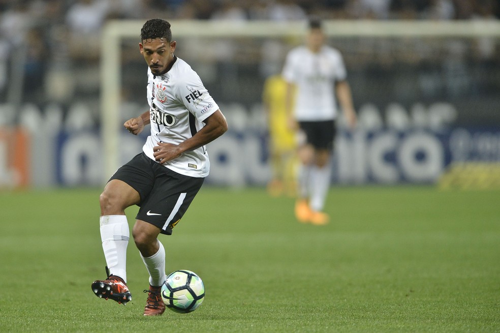 Corinthians x Coritiba Léo Príncipe — Foto: Mauro Horita