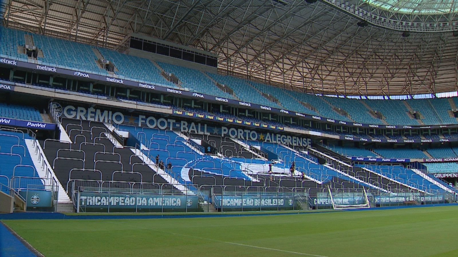 Arena do Grêmio: veja imagens da pintura na arquibancada norte | Ge