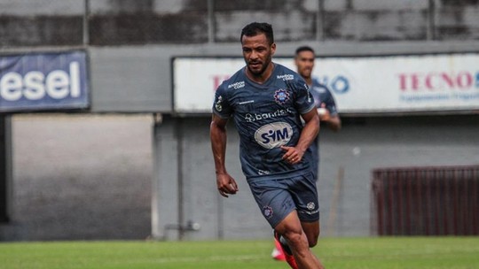 Rio Branco-ES acerta com o volante Emerson Martins, ex-Caxias