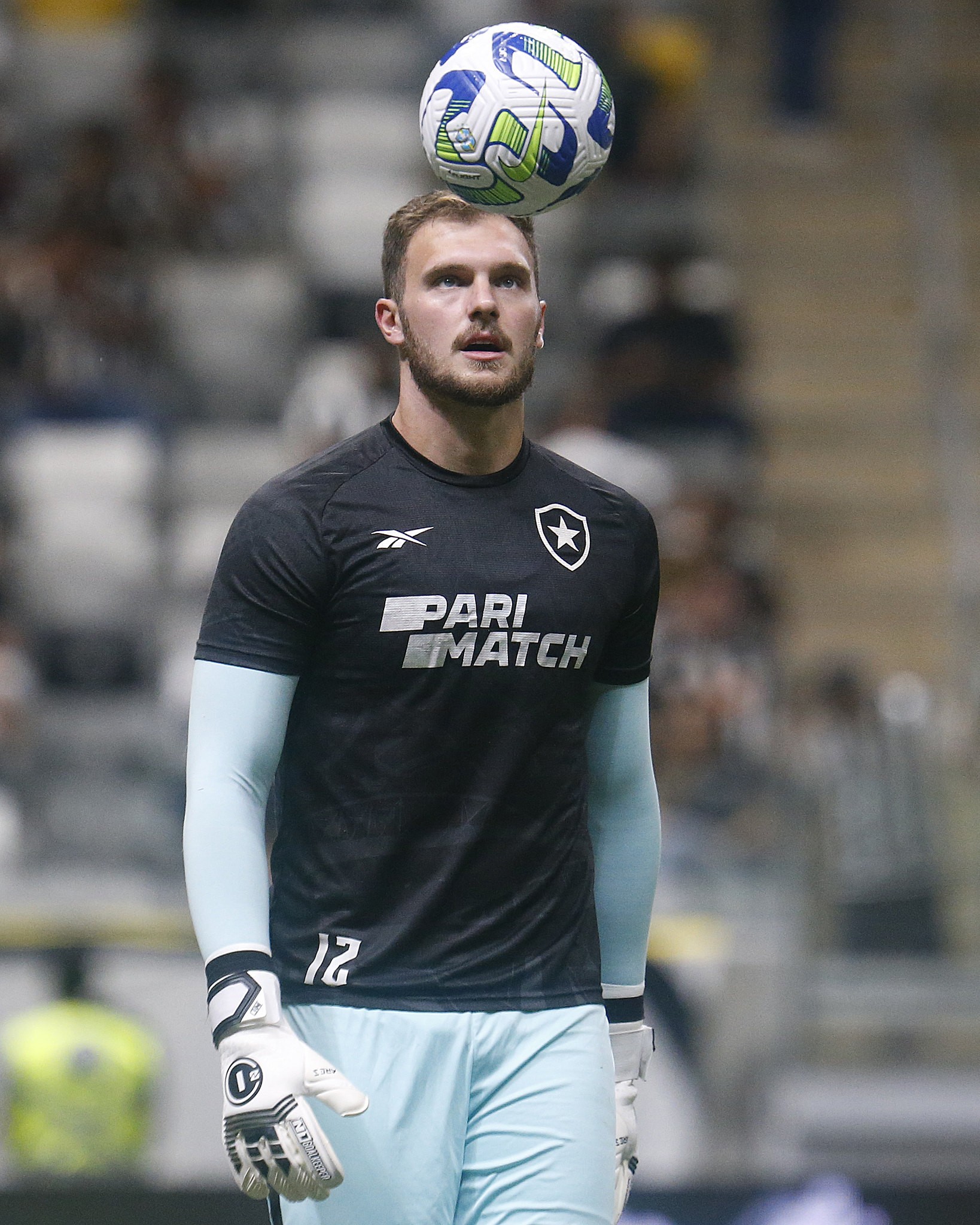 Goleiro Lucas Perri aciona a SAF do Botafogo na Justiça do Trabalho e cobra R$2,8 milhões