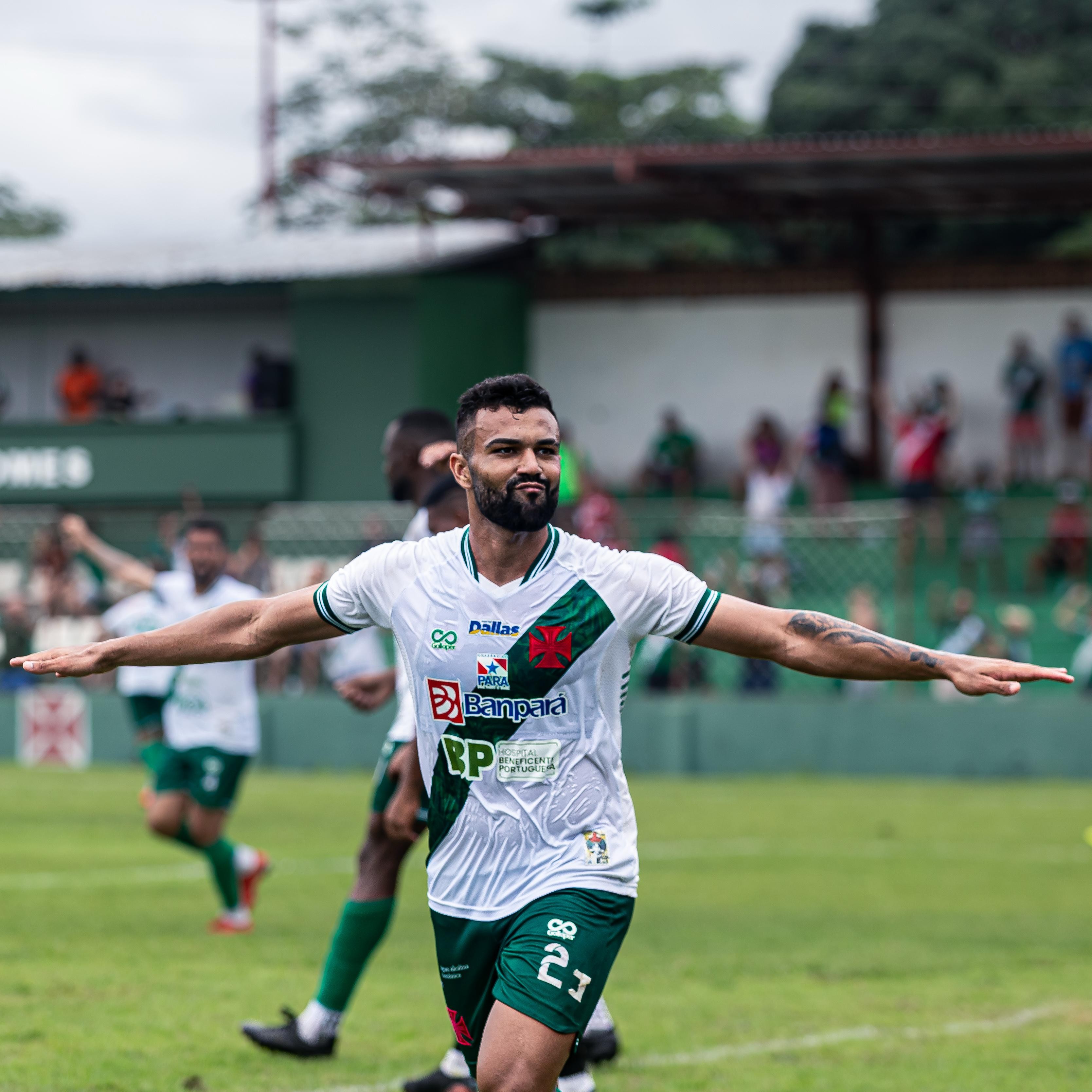 Esporte de Patos confirma volante e atacante para a Copa Paraíba 2026