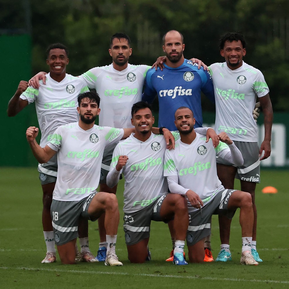 Jogadores do Palmeiras aproveitam folga