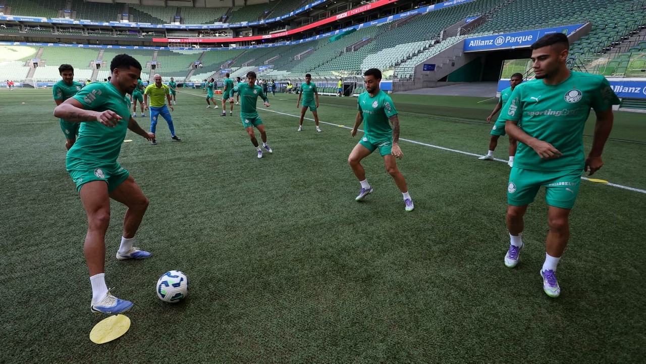 Escalação do Palmeiras: Khellven sofre trauma no pé e vira problema