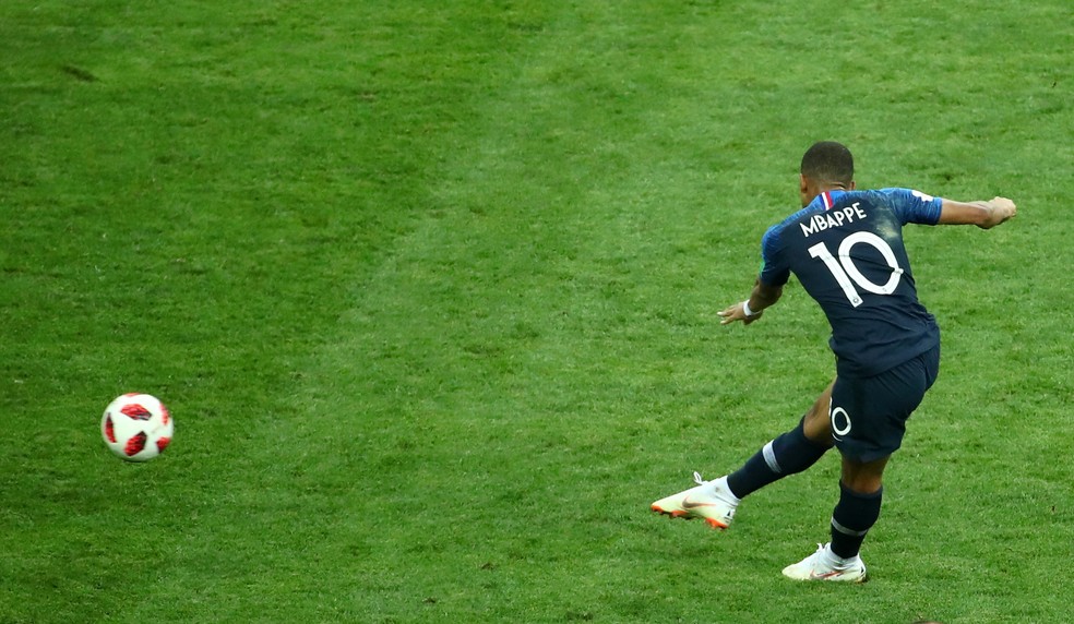 Mbappé faz gol na final da Copa do Mundo e alcança outra marca de Pelé