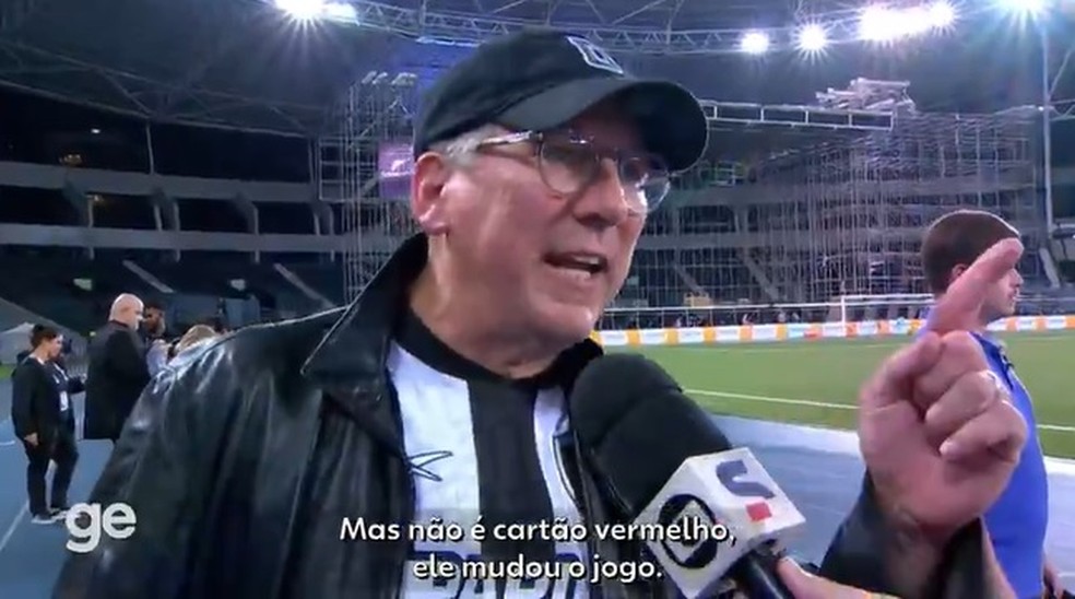 Dono da SAF do Botafogo, John Textor é processado por Ednaldo Rodrigues,  presidente da CBF | botafogo | ge