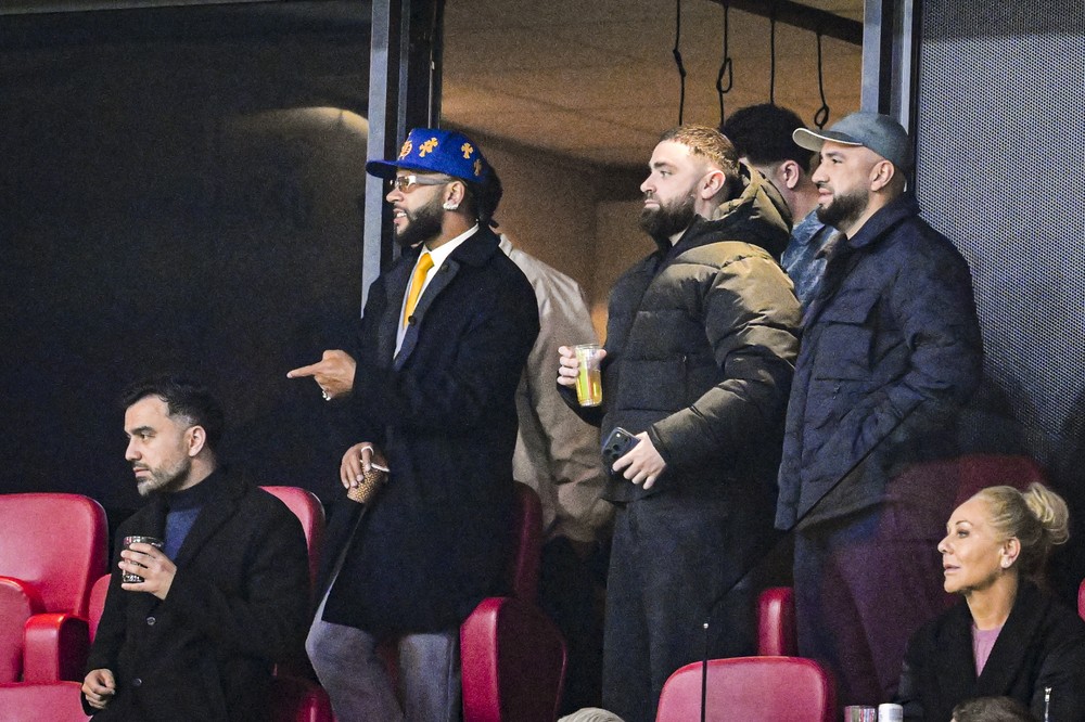 Técnico da Holanda faz alerta sobre físico de Memphis Depay e ameaça vaga na Copa do Mundo!