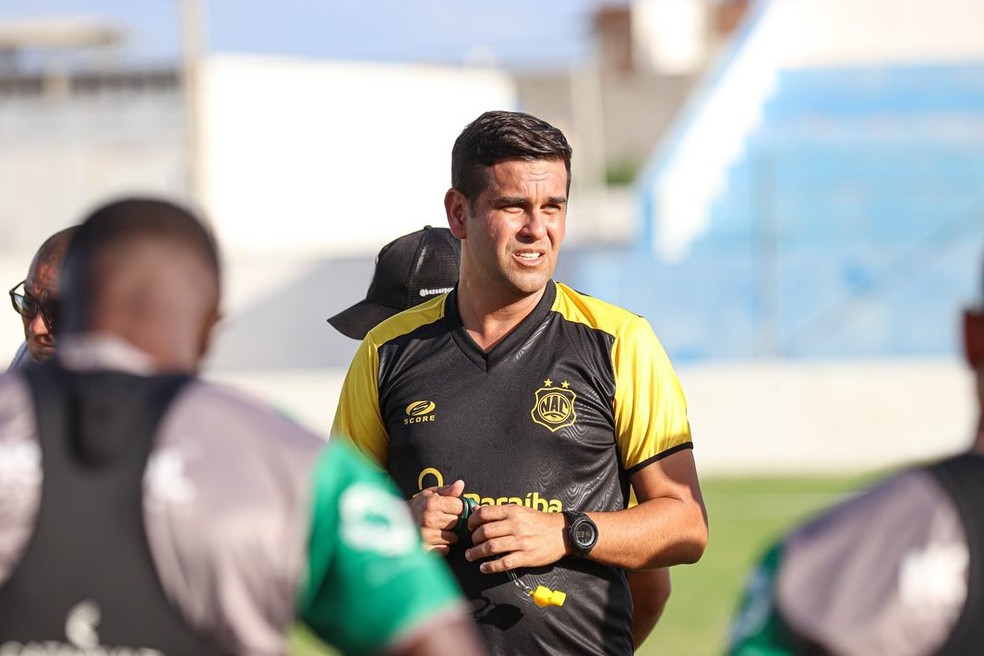 Rafael Soriano, ex-técnico do Nacional de Patos — Foto: Eder Souza
