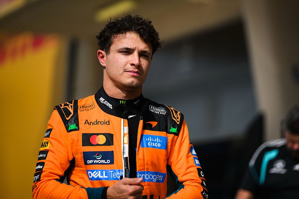 Lando Norris na pré-temporada da F1 2026, no Circuito de Sakhir, no Bahrein — Foto: Ahmad AlShehab/NurPhoto via Getty Images