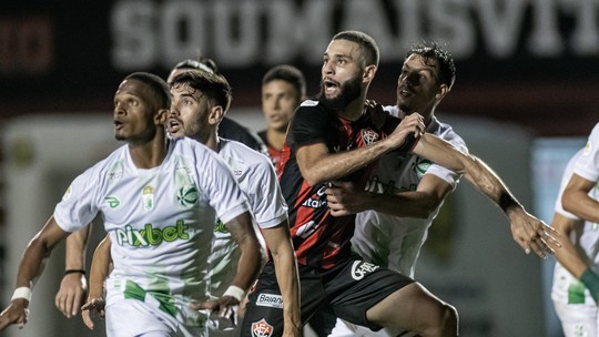 Vitória x Juventude colocabet esportes comdisputa campanhas irregulares entre mandantes e visitantes