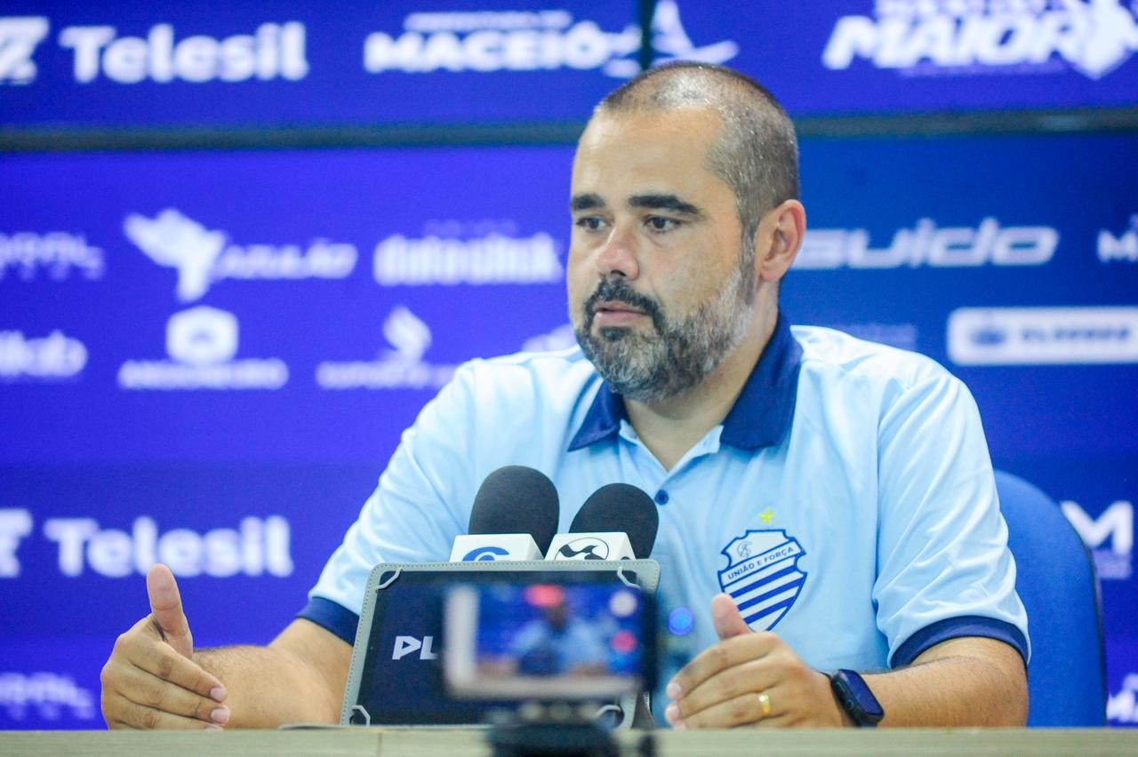 CSA na Corrida pelo Novo Técnico: Kleina na Mira, Boavista Faz Jogo Duro