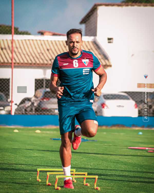 TRICOLOR DE OLHO EM NOVO REFORÇO! Negociação pode agitar o mercado do Grêmio!