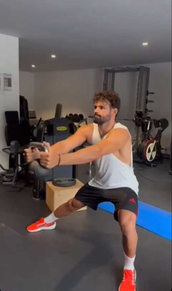 Grêmio libera Diego Costa para se recuperar de lesão em Madrid