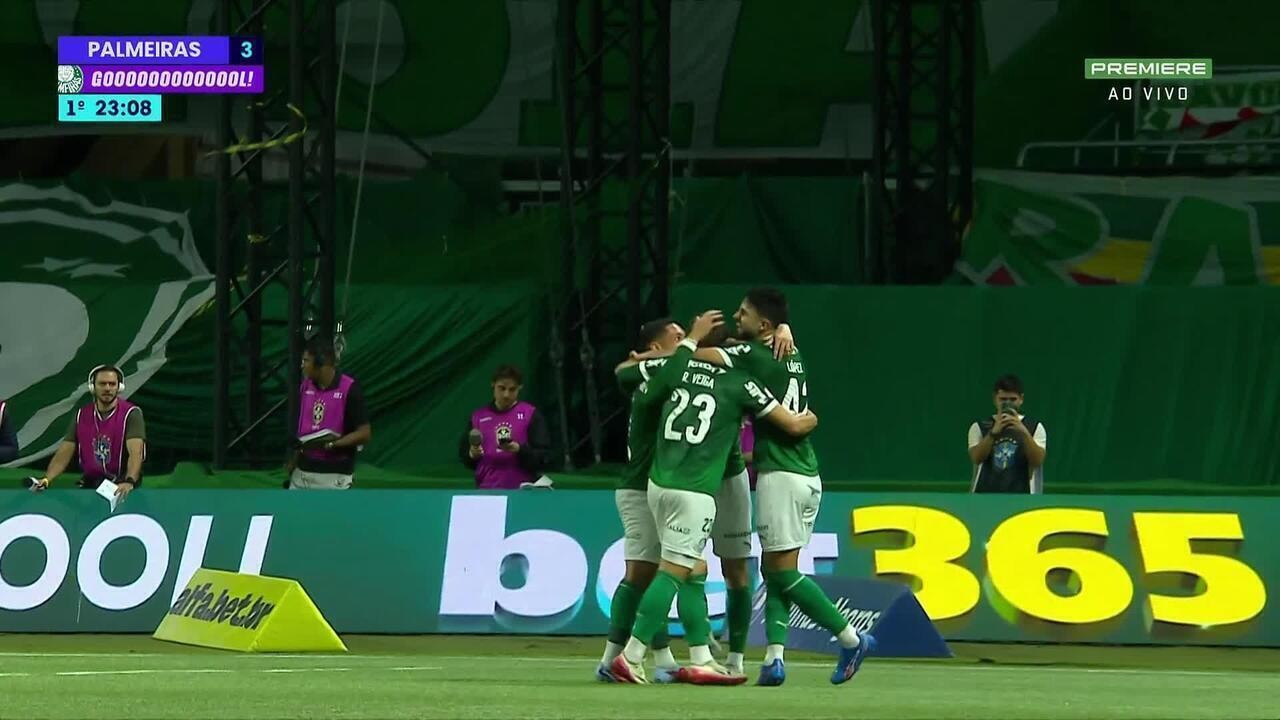 Veiga recebe reconhecimento de Abel e destaca mentalidade de campeão no Palmeiras
