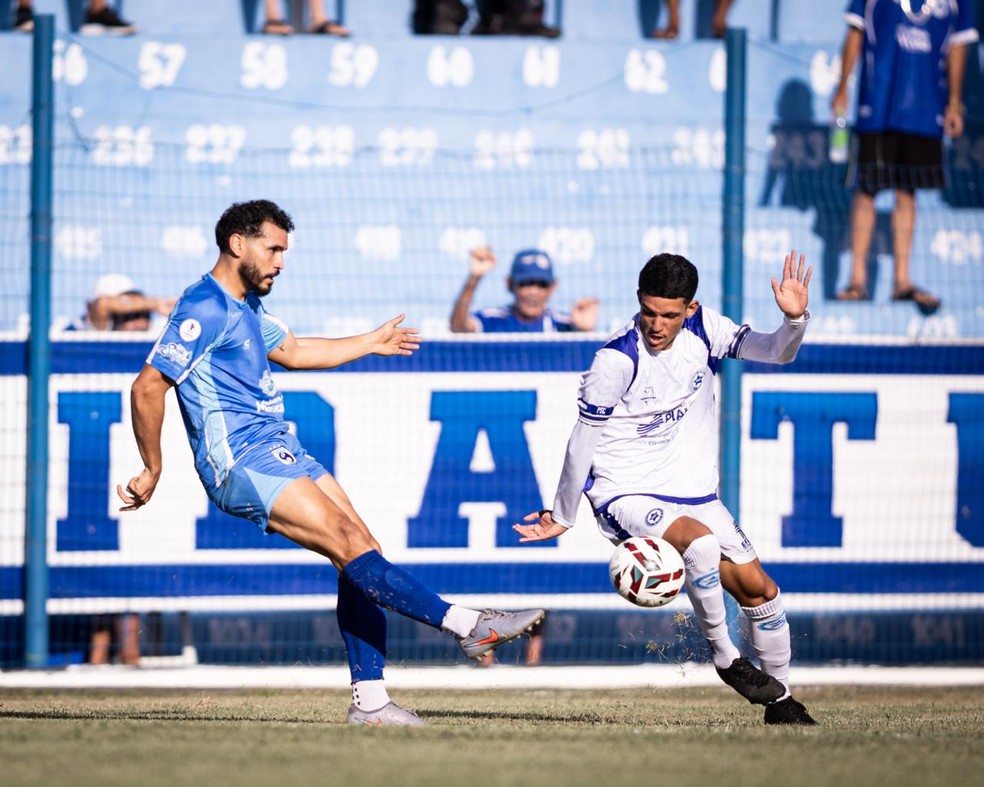 Parnahyba Série D em ação no estádio Pedro Alelaf
