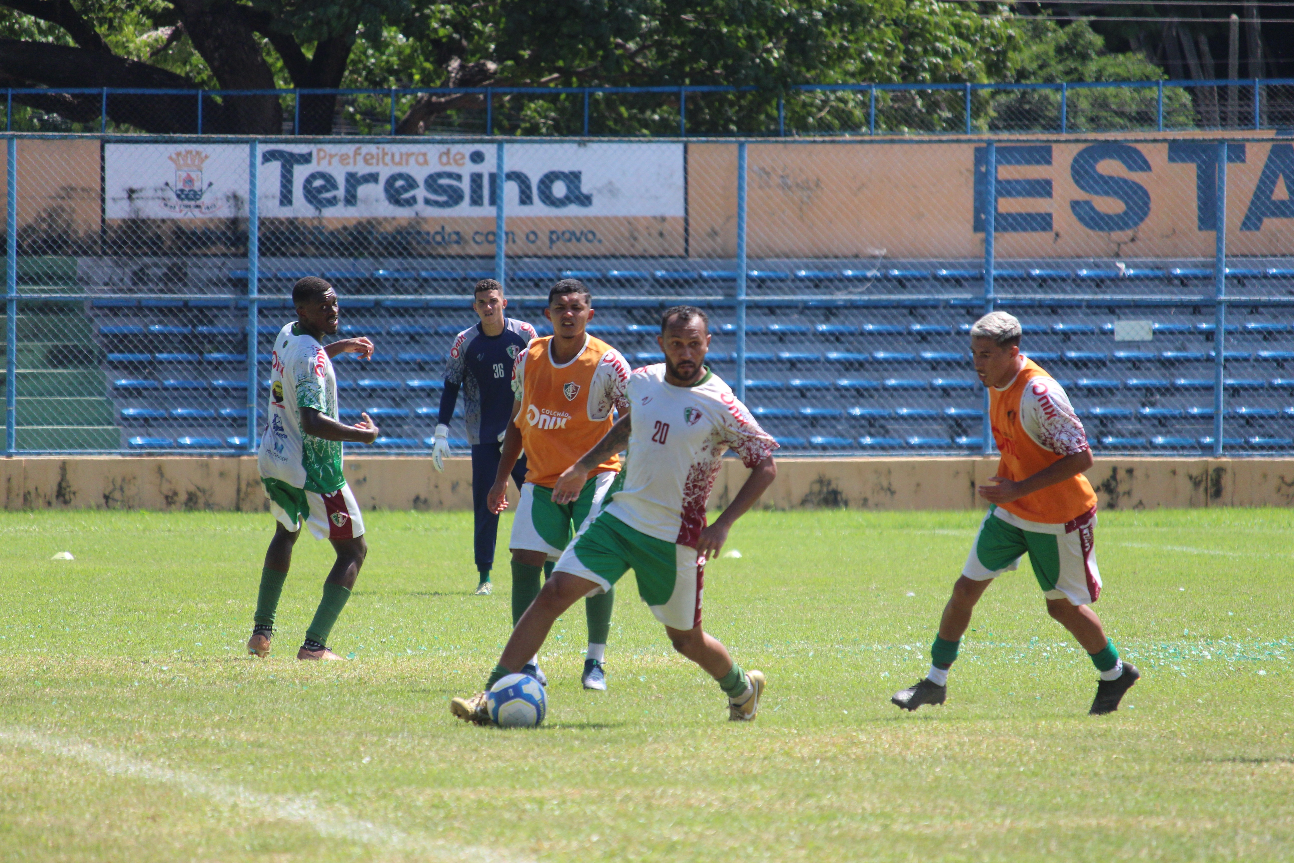 Smith, atacante do Fluminense-PI, vive alta na temporada e mira 