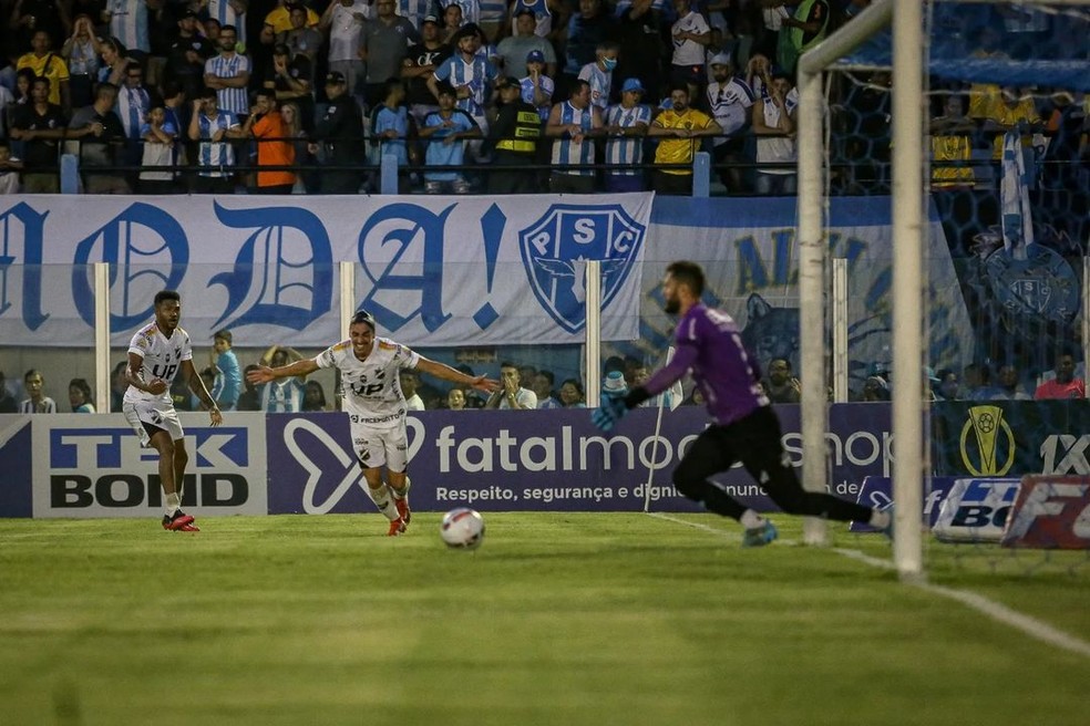 Paysandu dá chocolate no Atlético-CE no Domingo de Páscoa em sua estreia na  Série C - ZÉ DUDU