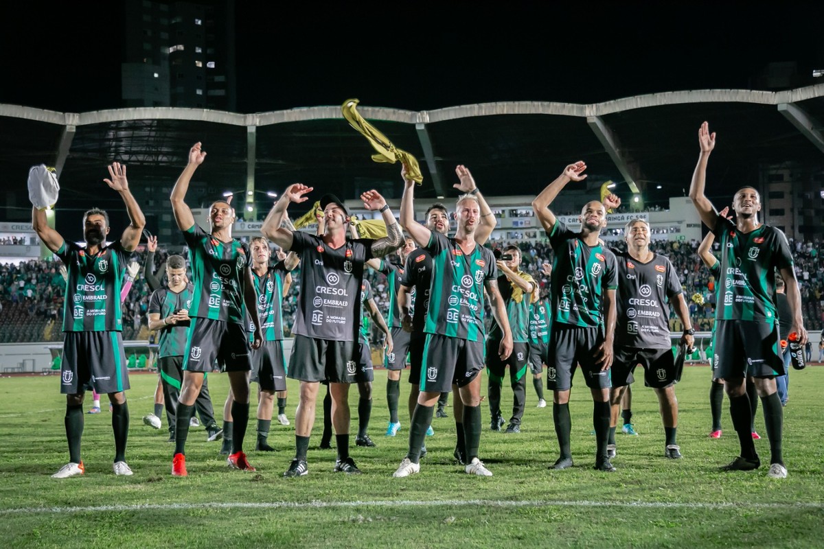 Trio do Maringá que brilhou contra o Flamengo é anunciado por time da Série  A e