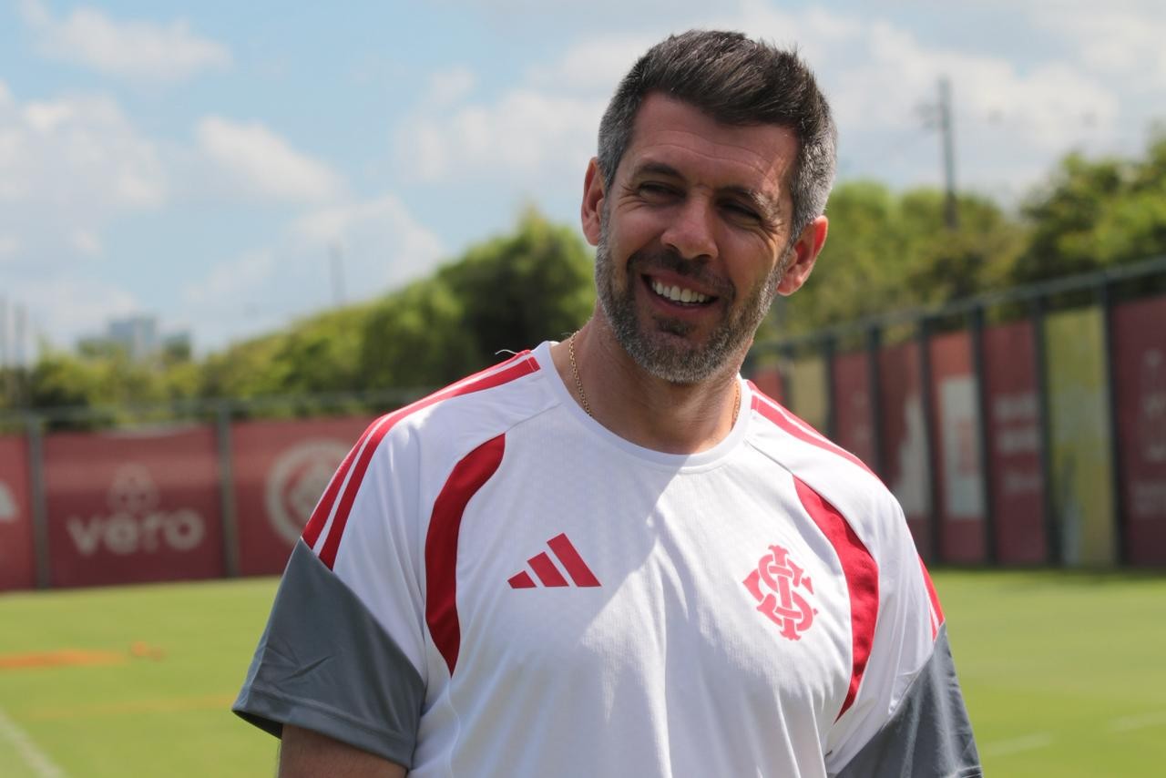 Guardiola elogia Pezzolano, do Inter, por ajuda com zagueiro; entenda | Ge