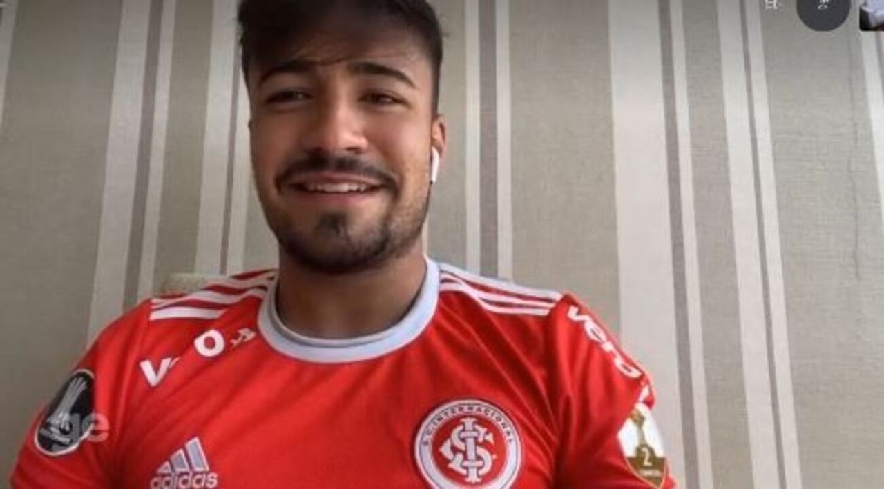Da arquibancada ao campo: Heitor fala sobre evolução após cobrança, D ...