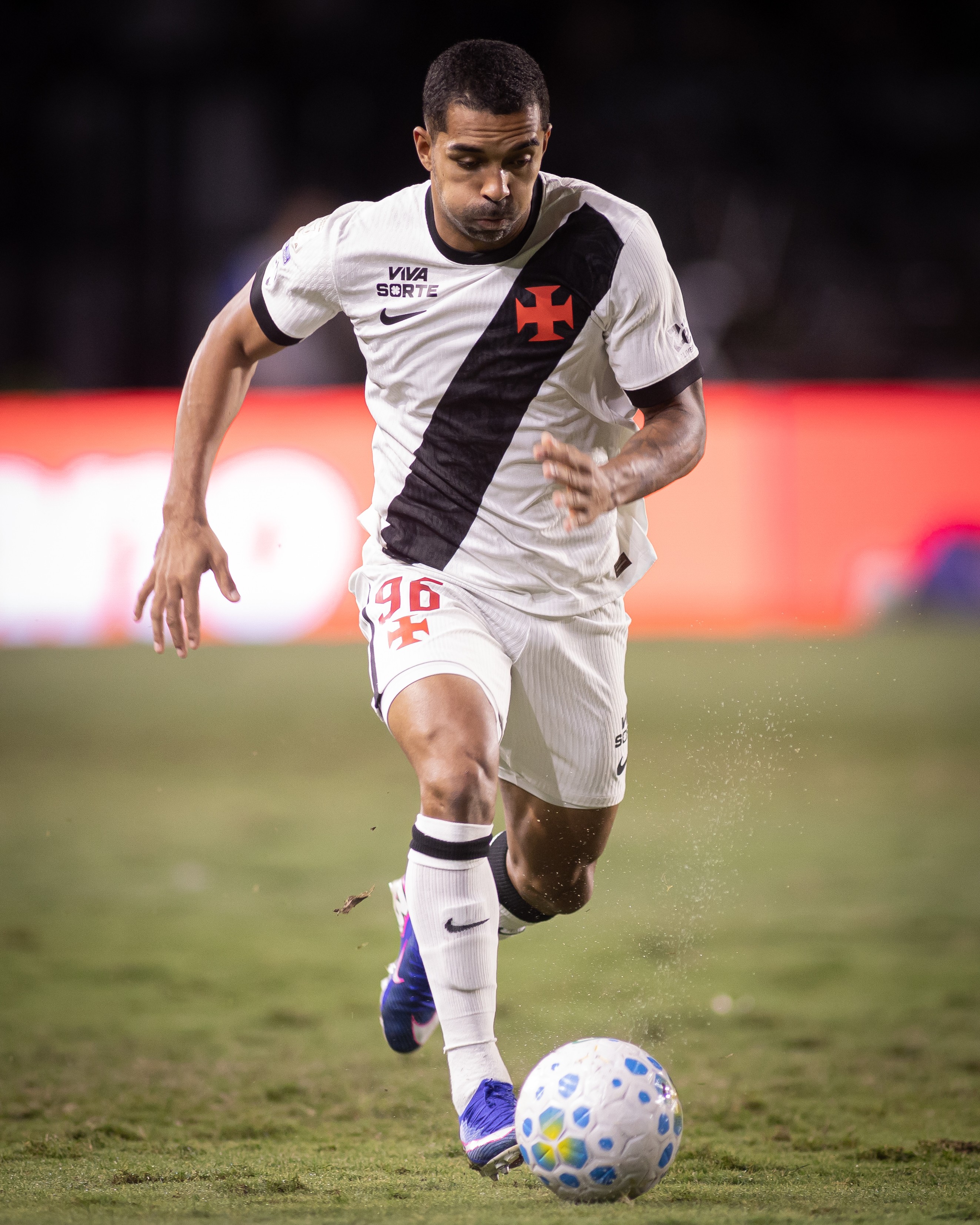 Do auge no Vasco a sequer cotado: como Paulo Henrique ficou fora da Copa mesmo com corte de Wesley | Ge