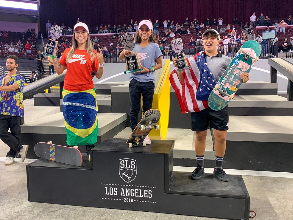 Nike park podium hotsell