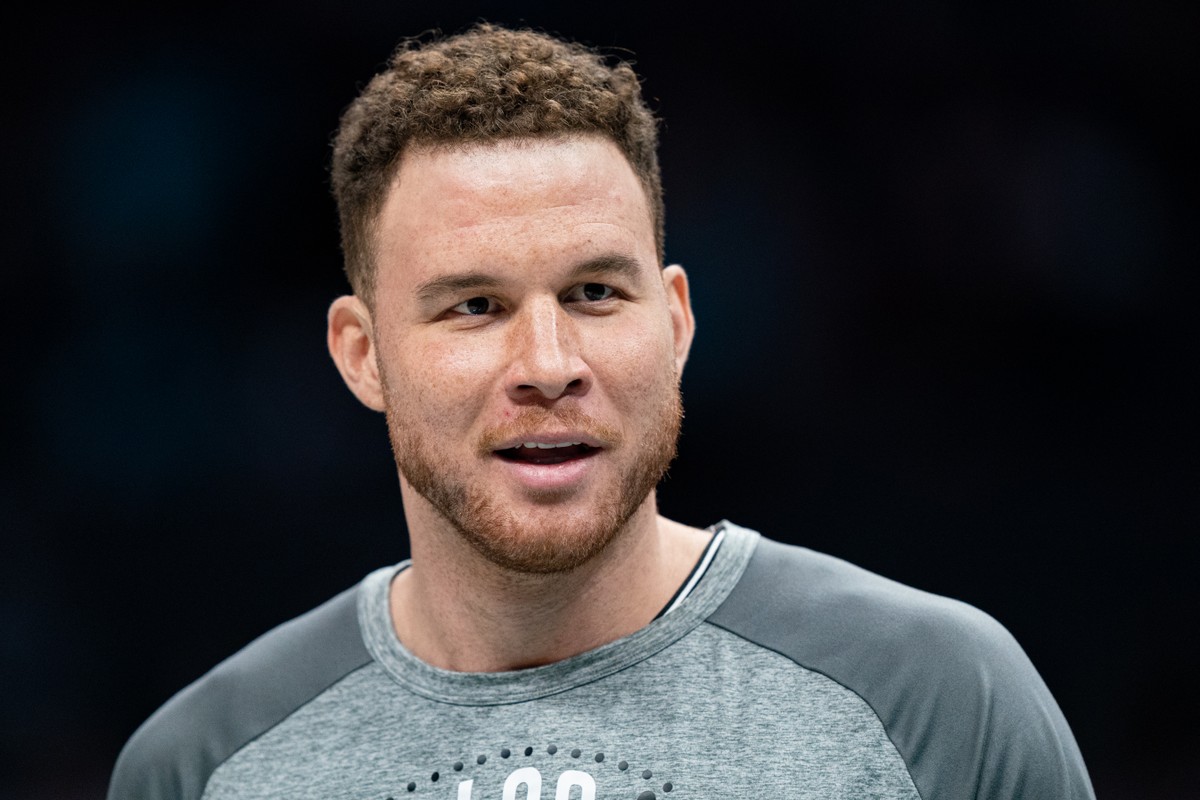 Blake Griffin acerta com o Boston Celtics para a temporada 202223(02)