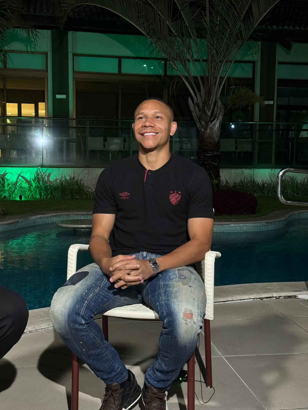 Mbappé da Ilha? Ex-Inter e Flu se destaca com gols decisivos pelo Sport ...