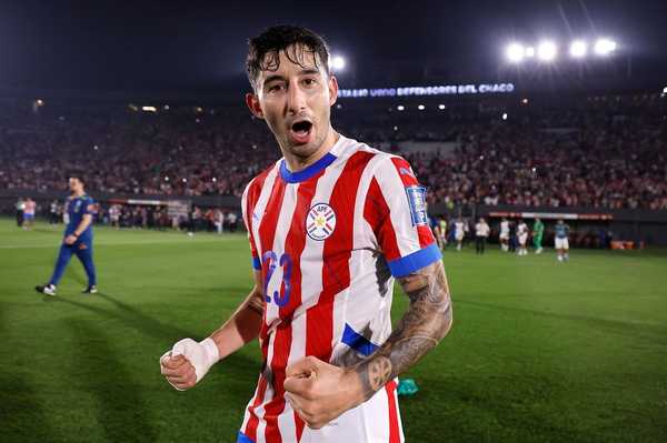 Desempenho dos Jogadores do Grêmio nas Eliminatórias: Reservas Fora, Titulares em Casa