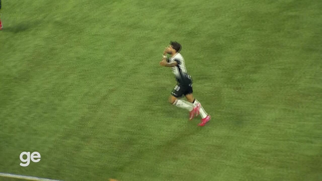 Muros da Sede do Palmeiras São Pichados Após Derrota Para o Corinthians
