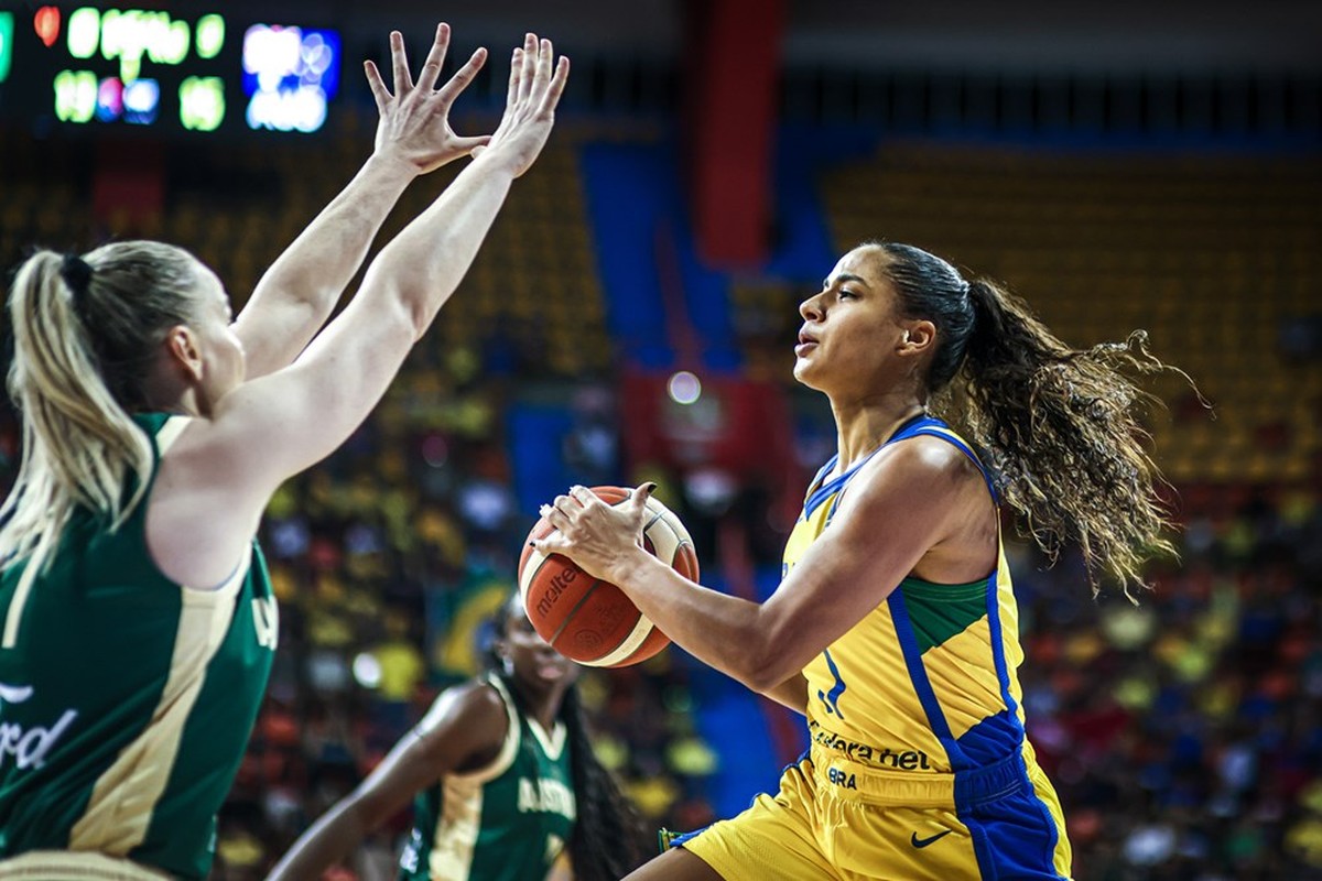 Brasil reacciona al final, pero pierde ante Australia en su primera aparición en el torneo de baloncesto femenino antes de los Juegos Olímpicos |  pala