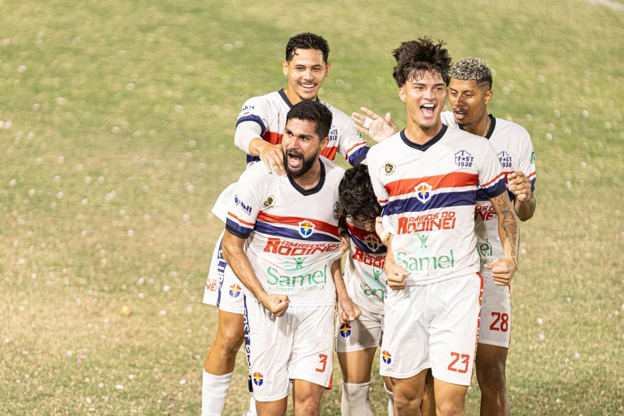Fast vence o Operário-AM por 2 a 1 e é o primeiro finalista da Série B do Amazonense 2026