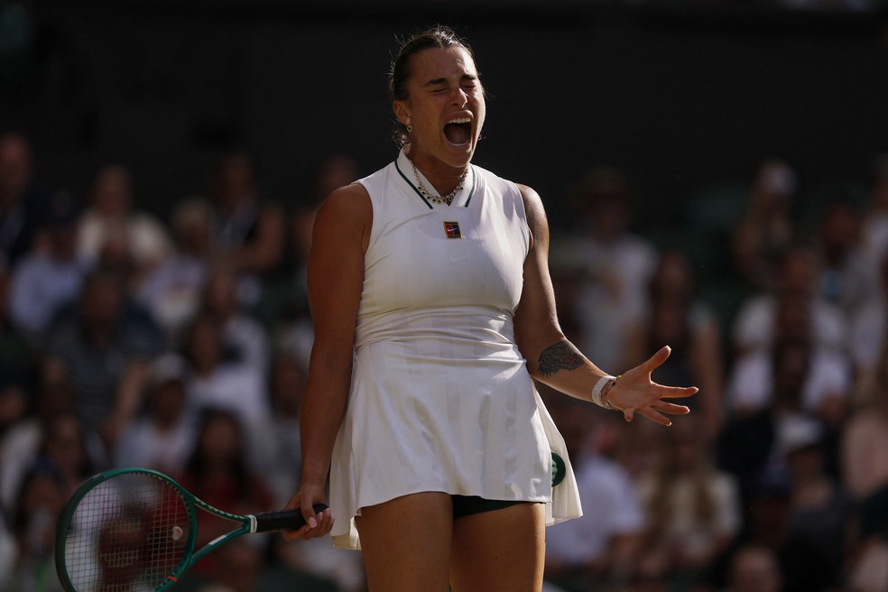 Sabalenka se irrita em partida contra Naomi Osaka