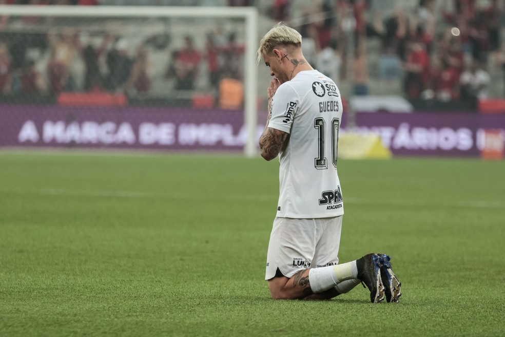 Róger Guedes em Athletico 1x0 Corinthians — Foto: Robson Mafra/AGIF