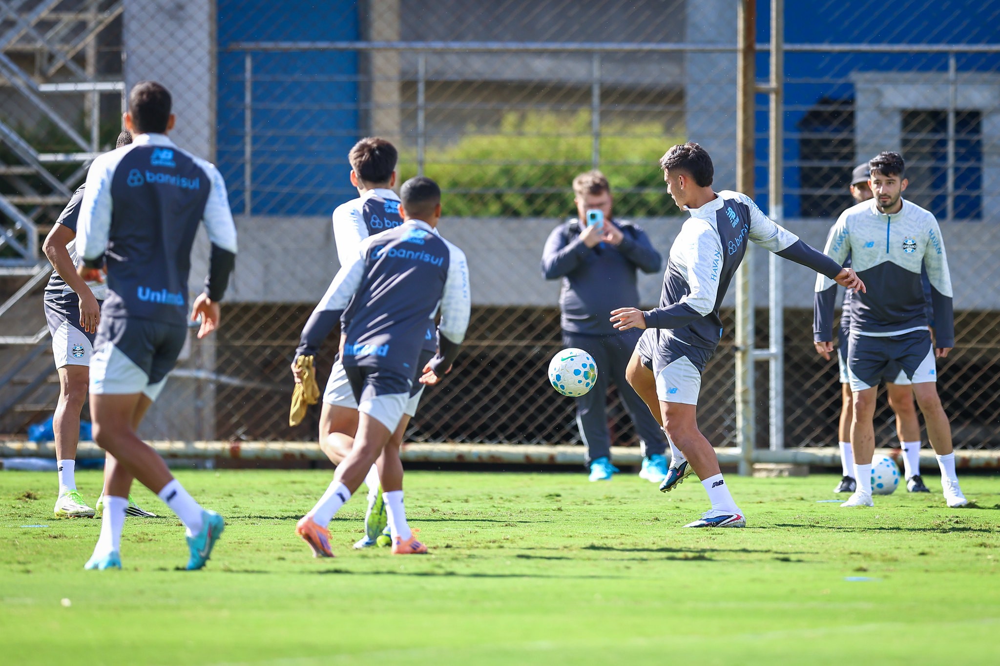 Escalação: Grêmio tem retornos e dúvida no meio para pegar o Flamengo | Ge