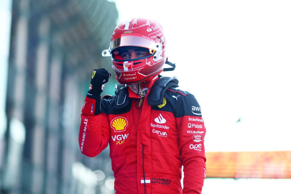 Piloto brasiliense está na final de seletiva da Ferrari