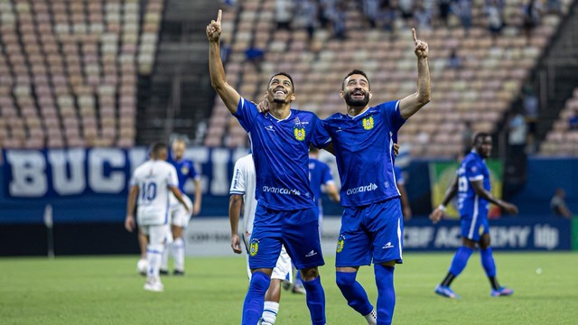 Nacional assume a liderança