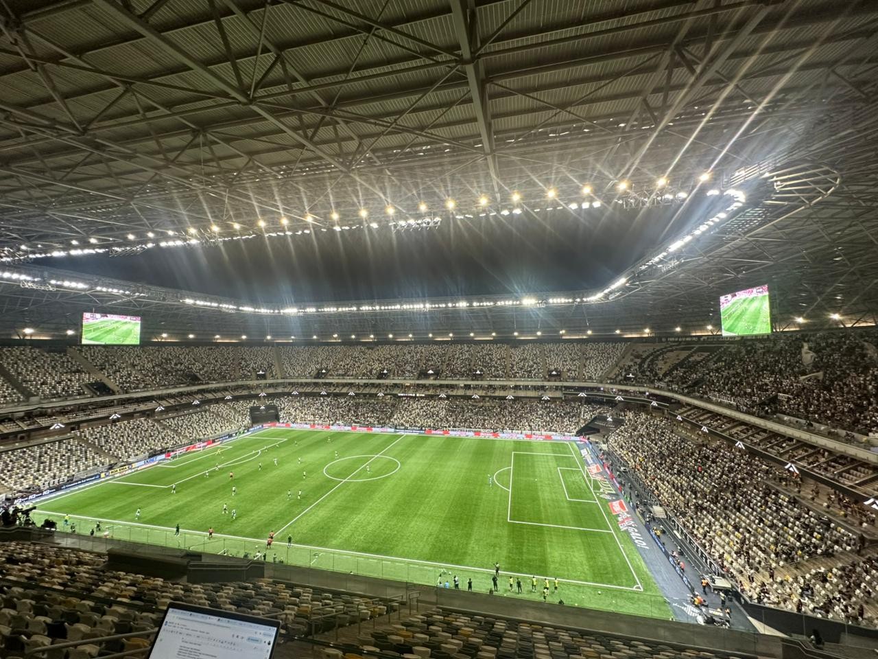 Atlético-MG x Palmeiras tem protestos da torcida do Galo e menor público da Arena MRV | Ge