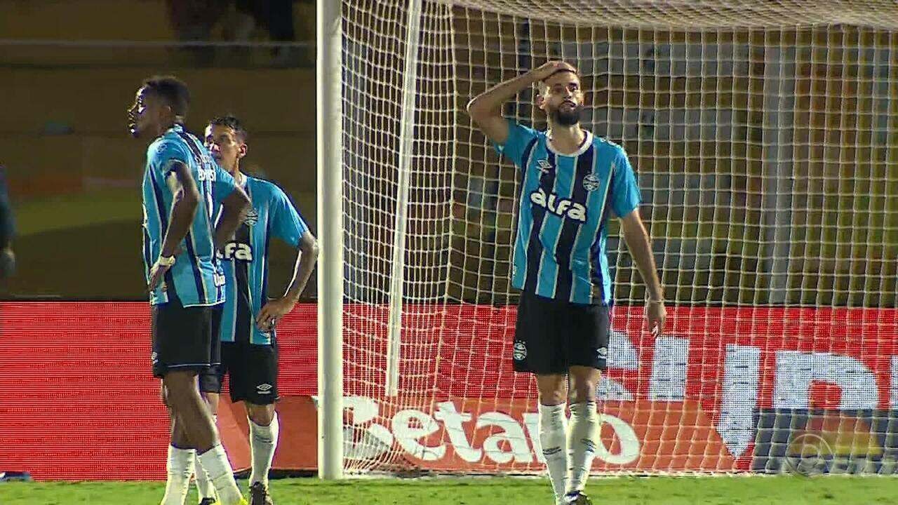 BRIGADOS! Grêmio busca contratação de profissionais que aproximem elenco e torcida