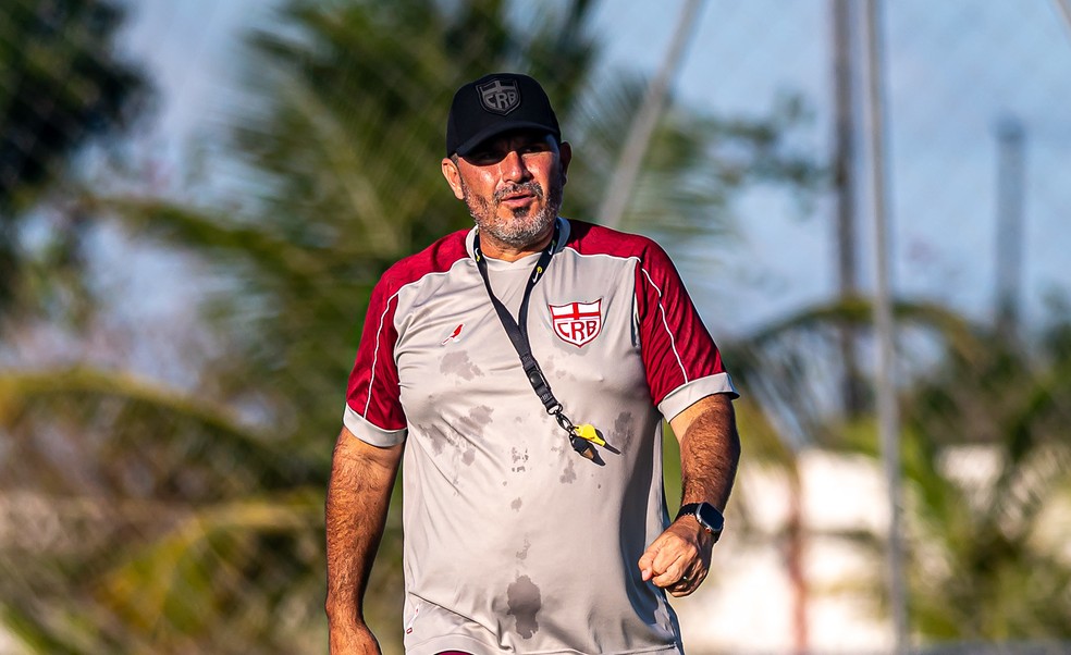 Eduardo Barroca, técnico do CRB — Foto: Divulgação/CRB