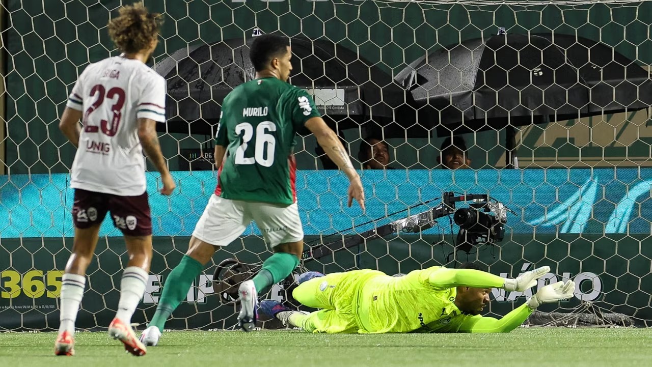 Carlos Miguel do Palmeiraas fica proximo de recorde em Choque Rei no Paulistão!