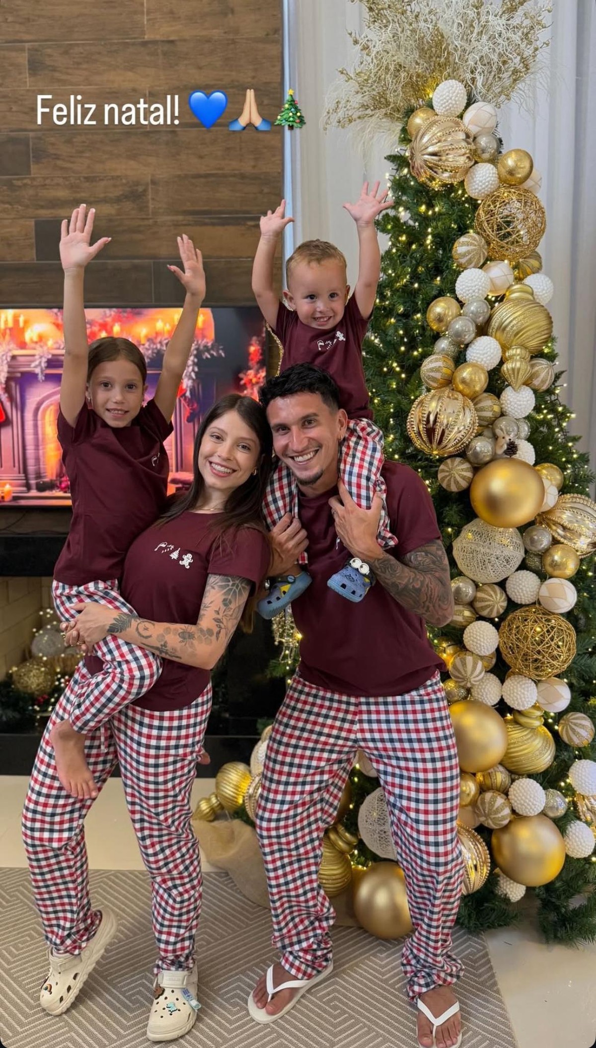 GRÊMIO CELEBRA O NATAL EM FAMÍLIA! Jogadores mostram momentos especiais com seus entes queridos nas redes sociais!